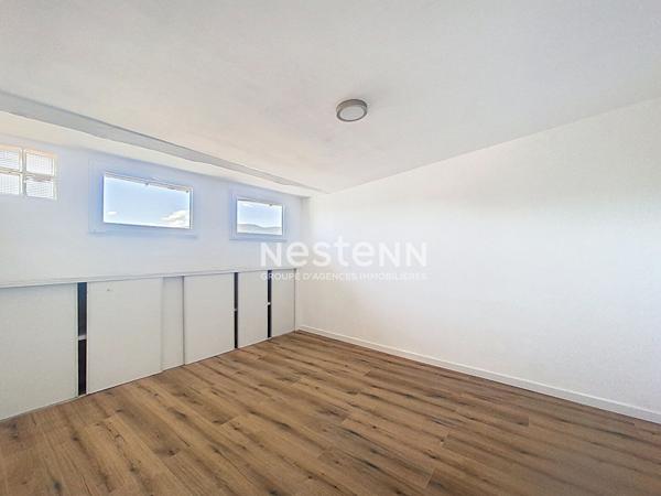 A vendre : Immeuble Volonne 8 pièce(s)