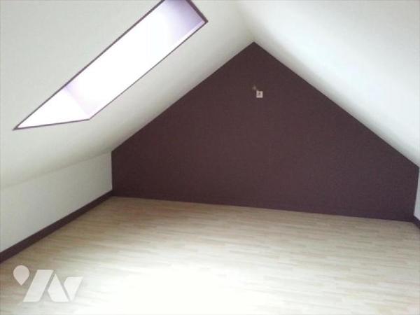 EN EXCLUSIVITE A VENDRE A NIEPPE dans le Nord (59) : IMMEUBLE EN CENTRE VILLE A USAGE D'HABITAT...