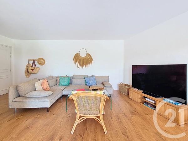 Appartement F3 à vendre  3 pièces - 70,10 m2 ST LAURENT DU VAR - 06