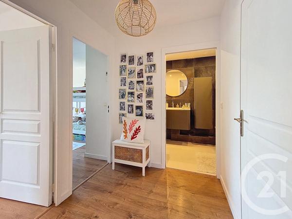 Appartement F3 à vendre  3 pièces - 70,10 m2 ST LAURENT DU VAR - 06