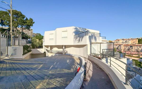 Appartement à vendre    2 pièces • 47,23 m2 Nice