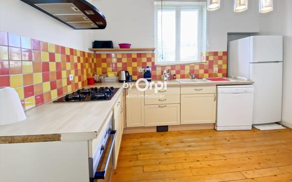 Maison à vendre    4 pièces •  Montluçon