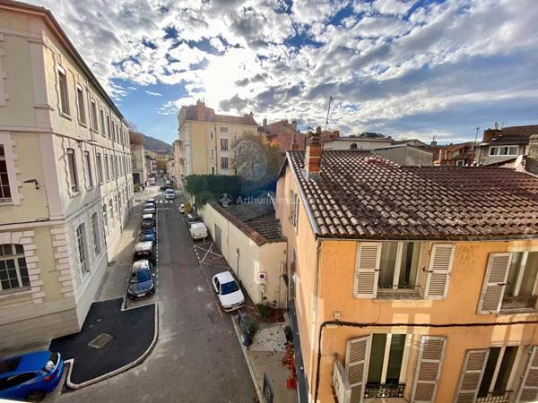 Location Appartement 1 pièces 25 m2 à Vienne