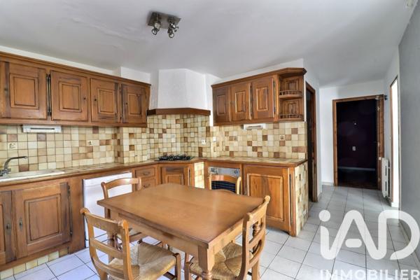 Immeuble à vendre 179 m² Séderon