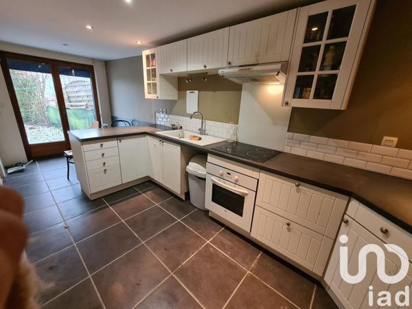 Maison à vendre 9 pièces 137 m² Saint-Sulpice-Laurière