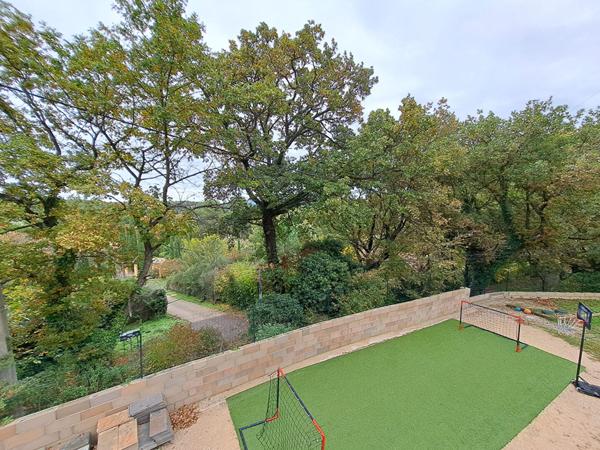 Maison T5/ 6 - Simiane-Collongue - 200 m2 sur 1845 m² de terrain