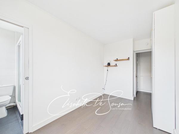 À 450 m du métro Maisons-Alfort Stade (ligne 8)