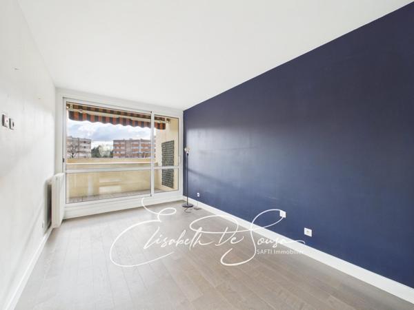 À 450 m du métro Maisons-Alfort Stade (ligne 8)