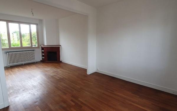 Maison à louer    3 pièces •  Moret-sur-Loing