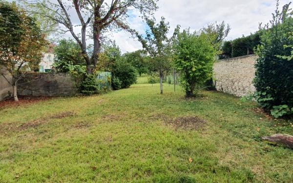 Maison à louer    3 pièces •  Moret-sur-Loing