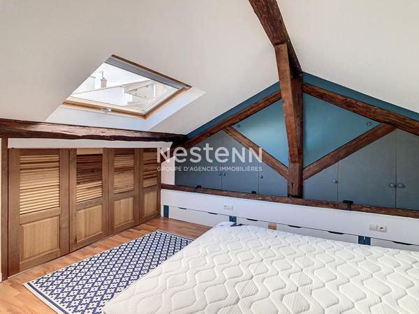 Appartement duplex Sathonay-camp 52 m² une chambre + bureau