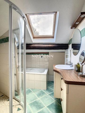 Appartement duplex Sathonay-camp 52 m² une chambre + bureau