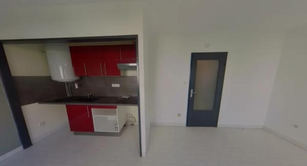 STUDIO A LOUER - VILLEURBANNE Onze-Novembre 31.19 m 2 660 € charges comprises par mois