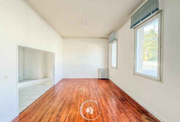 Bordeaux (33200) MAISON FAMILIALE - 4 CHAMBRES - COUR - GARAGE - QUARTIER ORANGERS