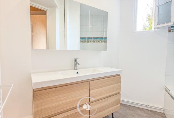 Bordeaux (33200) MAISON FAMILIALE - 4 CHAMBRES - COUR - GARAGE - QUARTIER ORANGERS