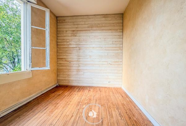 Bordeaux (33200) MAISON FAMILIALE - 4 CHAMBRES - COUR - GARAGE - QUARTIER ORANGERS