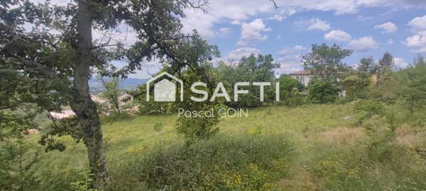 Magnifique terrain sur les Hauts de Barjac
