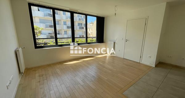Location Appartement 2 pièces 40.75 m² - Paris 75014