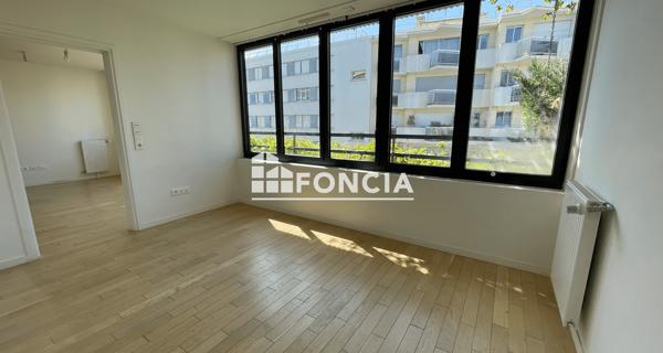 Location Appartement 2 pièces 40.75 m² - Paris 75014