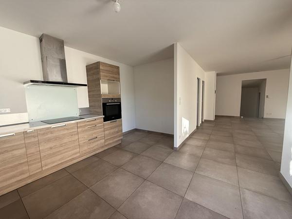 Villa 4 pièces- Saint Mitres les Remparts