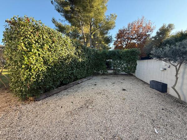 Villa 4 pièces- Saint Mitres les Remparts