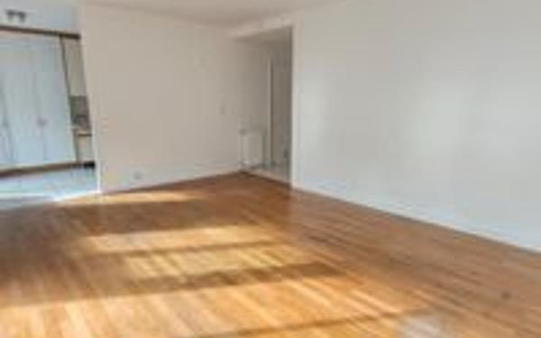 Appartement à louer    3 pièces • 71,70 m2 Fontaine