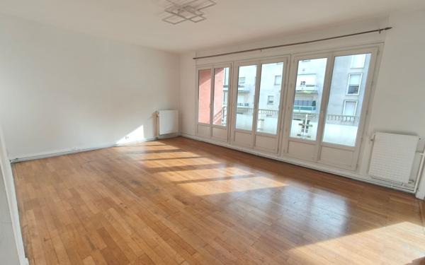 Appartement à louer    3 pièces • 71,70 m2 Fontaine
