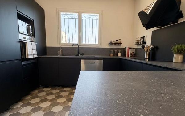 Maison à vendre    3 pièces • 81,39 m2 Septèmes-les-Vallons