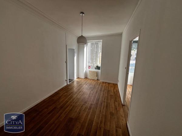 Appartement à louer 2 pièces 29.92m² Alençon (61000)