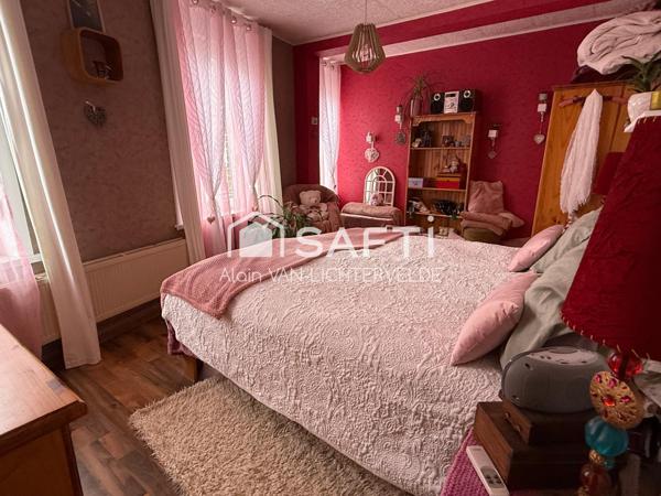 MAISON 110 M² PROCHE CHR - 3/4  CHAMBRES -