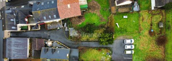 ENSEMBLE DE 6 LOGEMENTS LOCATIFS – REVENUS DE 41 220 € / AN – À 12 MINUTES DU MANS