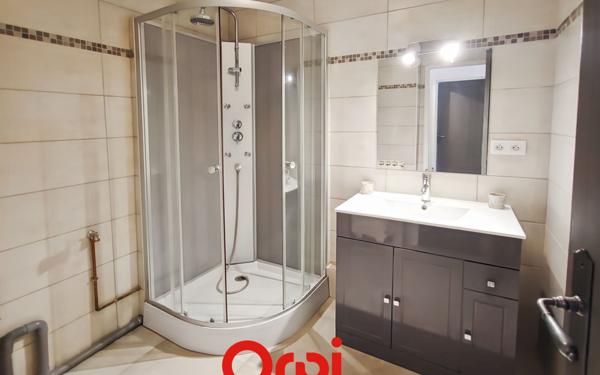 Appartement à vendre    2 pièces • 52,67 m2 Bandol