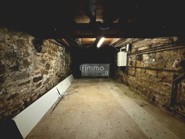 🏡 Maison de ville à rénover – La Réole centre