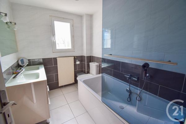 Maison à vendre  5 pièces - 100,65 m2 VILLEFRANCHE SUR SAONE - 69