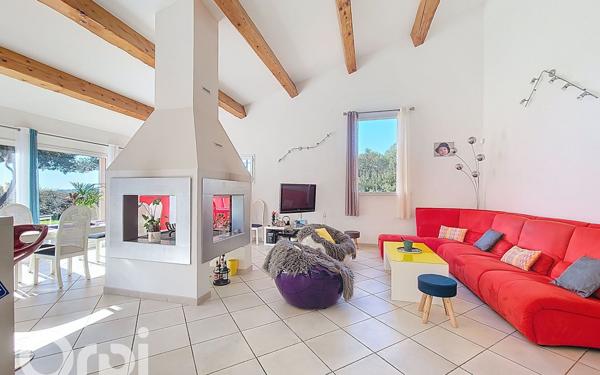 Maison à vendre    4 pièces •  Le Beausset