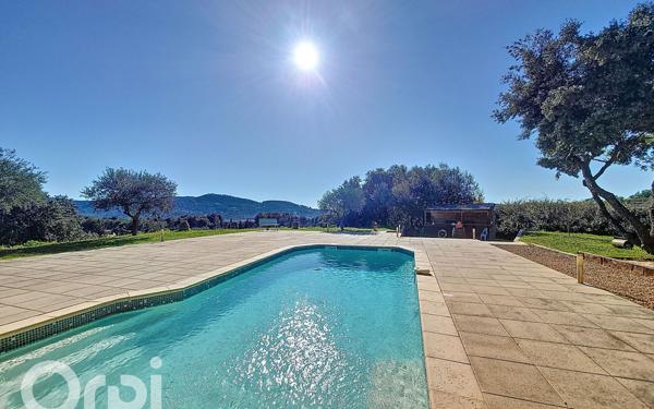 Maison à vendre    4 pièces •  Le Beausset