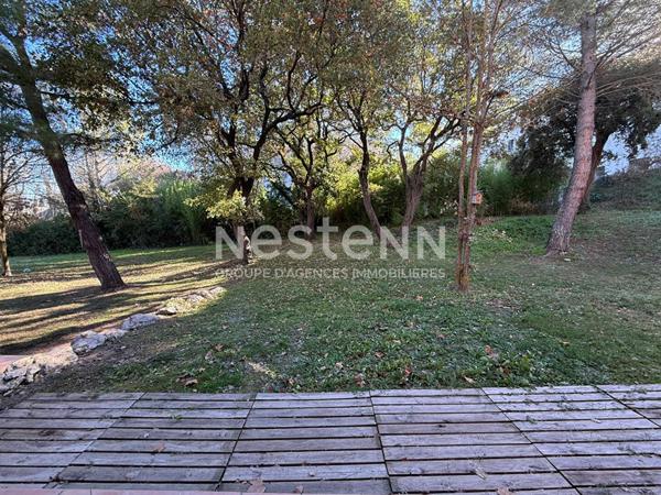 Appartement La Duranne 3 pièce(s) 66 m² avec terrasse et piscine dans la résidence, 2 chambres, climatisation, parking devant l'appartement