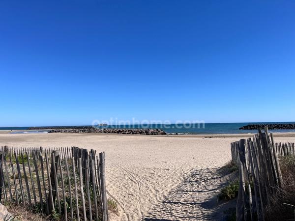 Appartement T3 bis 50m2 avec extérieur proche de la mer CAP D'AGDE (34)