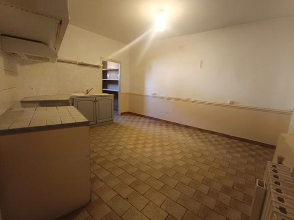Maison à vendre 6 pièces BESSAN (34)