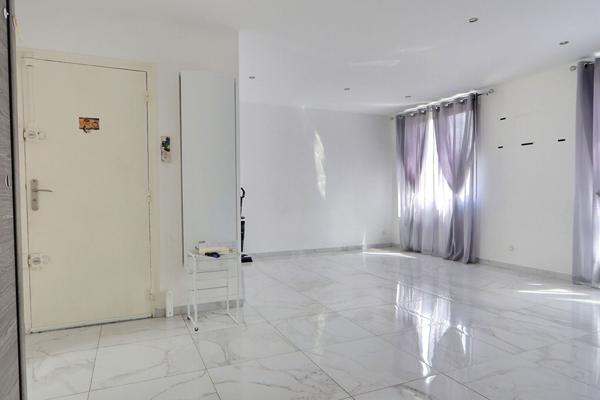 Appartement Le Blanc Mesnil 3 pièce(s) 63.05 m2