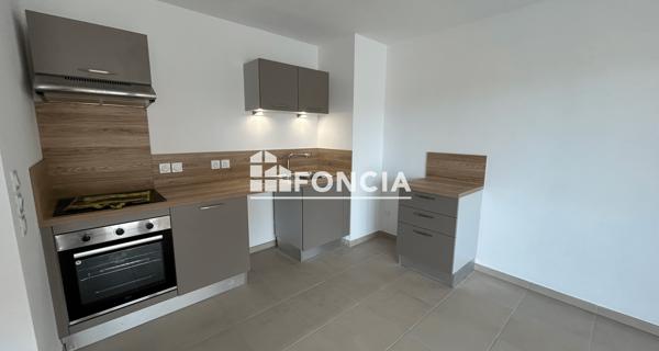 Location Appartement 3 pièces 59.9 m² - Monteux 84170