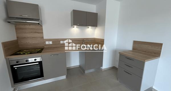 Location Appartement 3 pièces 59.9 m² - Monteux 84170