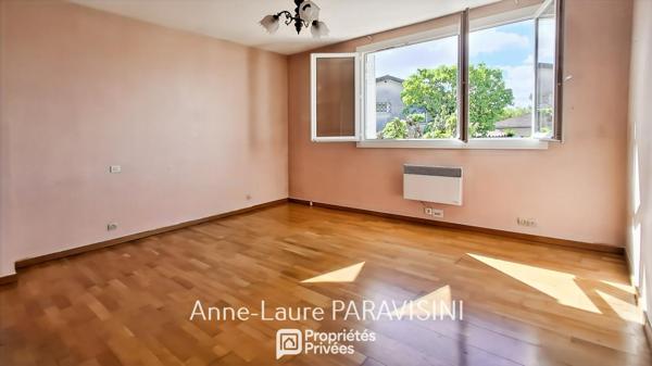 Pennautier Maison 4 chambres, garages et jardin