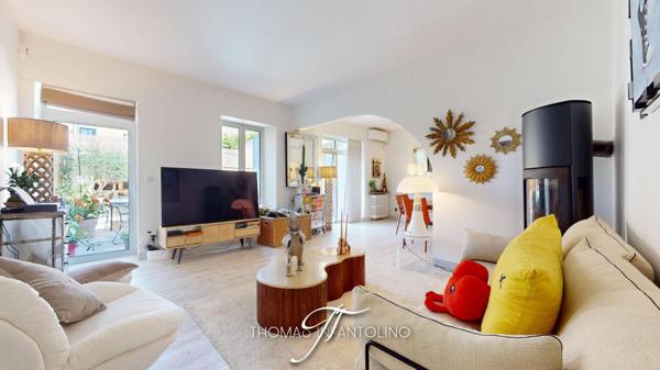 MAISON DE CARACTÈRE RÉNOVÉE AVEC PISCINE, GARAGE ET GRENIER AMÉNAGEABLE ? QUARTIER DES CAPUCINS À CARCASSONNE