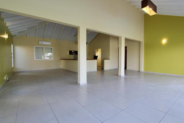 Petit-Bourg (97170) Villa T5 avec piscine, Arnouville – Proche Jarry