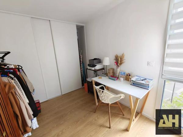 EXCLUSIVITE - BREST SAINTE-ANNE DU PORTZIC - APPARTEMENT T4 DE 78 M² - 1 PLACE DE PARKING PRIVATIVE - ASCENSEUR - CADRE PRIVILEGIE