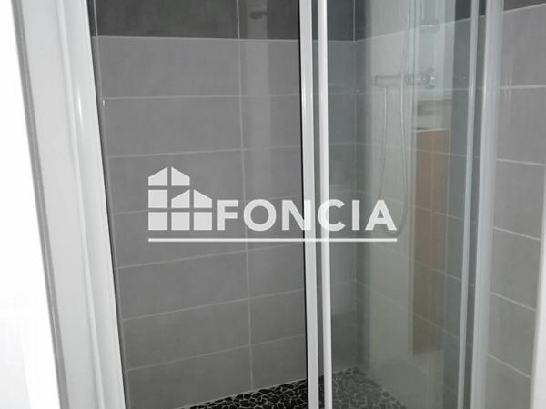 Location Appartement 3 pièces 65.85 m² - RUES MESANGES ET CHARDONNERETS Tonnay Charente 17430