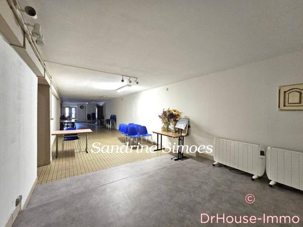 Loft / Atelier à vendre 10 pièces de 261 m²