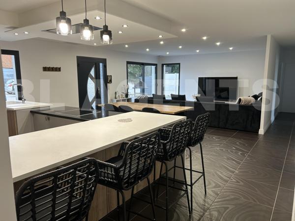 maison/villa 6 pièce(s) 144 m2