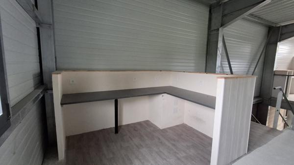 Location local commercial La Rochelle - 169 m² - 2 125 €/mois